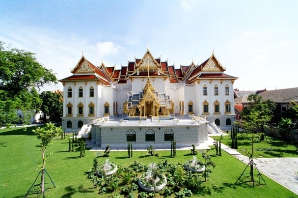 พระที่นั่งบรมราชสถิตยมโหฬาร