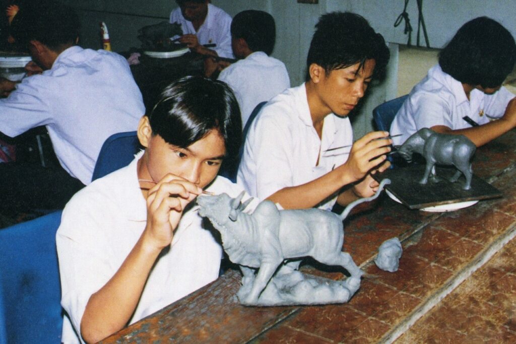 ศิลปาชีพ สมเด็จพระนางเจ้าสิริกิติ์ พระบรมราชินีนาถ พระบรมราชชนนีพันปีหลวง