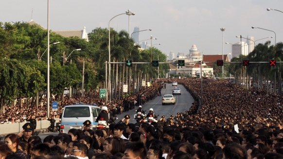 ประมวลภาพเหตุการณ์แห่งความทรงจำ เพื่อน้อมรำลึกถึงพระบาทสมเด็จพระบรมชนกาธิเบศร มหาภูมิพลอดุลยเดชมหาราช บรมนาถบพิตร ซึ่งบันทึกไว้ตั้งแต่วันที่ ๑๓ ตุลาคม ๒๕๕๙ เป็นต้นมา