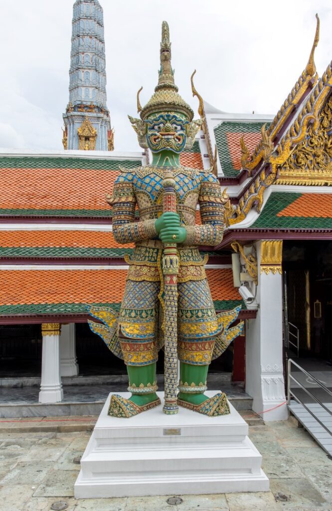 ยักษ์ทวารบาล ในวัดพระศรีรัตนศาสดาราม ทศกัณฐ์ พญายักษ์