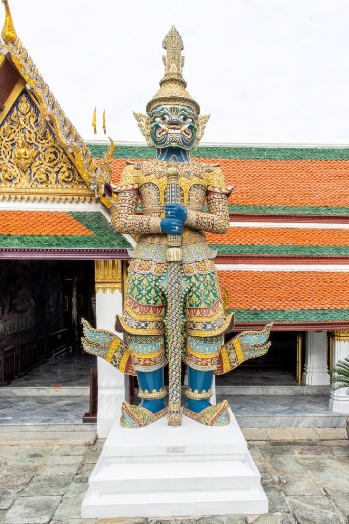 ยักษ์ทวารบาล ในวัดพระศรีรัตนศาสดาราม ทศกัณฐ์ พญายักษ์