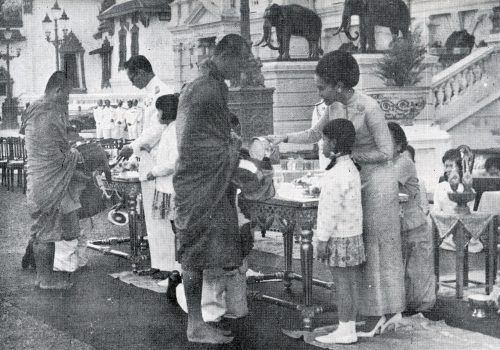 พระราชพิธีขึ้นปีใหม่