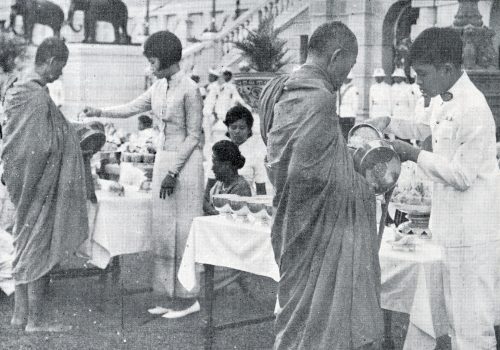 พระราชพิธีขึ้นปีใหม่