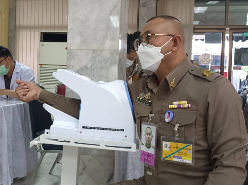โดยในวันนี้ มีข้าราชบริพารผ่านการคัดกรอง ร่วมบริจาคโลหิตได้ จำนวน.....................คน ได้โลหิต จำนวนรวม..............ซีซี เพื่อนำไปใช้เป็นโลหิตสำรอง สำหรับใช้รักษาพยาบาลแก่ผู้ป่วยในโรงพยาบาลต่าง ๆ ต่อไป ซึ่งความพร้อมใจกัน ในการร่วมบริจาคโลหิตของข้าราชบริพารในพระองค์ในวันนี้ แสดงให้เห็นถึงการเป็นแบบอย่างของข้าราชการที่ดี เสียสละ อุทิศตน ช่วยเหลือและทำความดีเพื่อส่วนรวม ปฏิบัติตนตาม พระราชปณิธานของพระบาทสมเด็จพระเจ้าอยู่หัว ที่จะให้ประเทศชาติมั่นคง และประชาชนมีความสุข อย่างยั่งยืนสืบไป