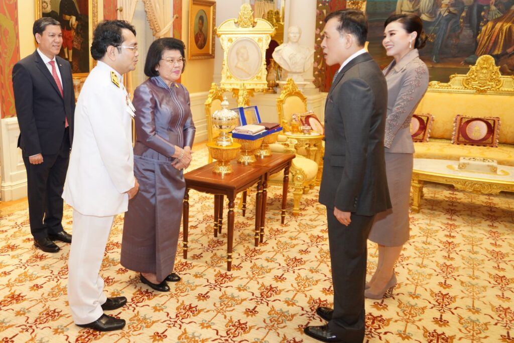 ประธานสภาแห่งชาติราชอาณาจักรกัมพูชา เฝ้าทูลละอองธุลีพระบาท ในโอกาสเดินทางเยือนประเทศไทยอย่างเป็นทางการในฐานะแขกของรัฐสภาไทย