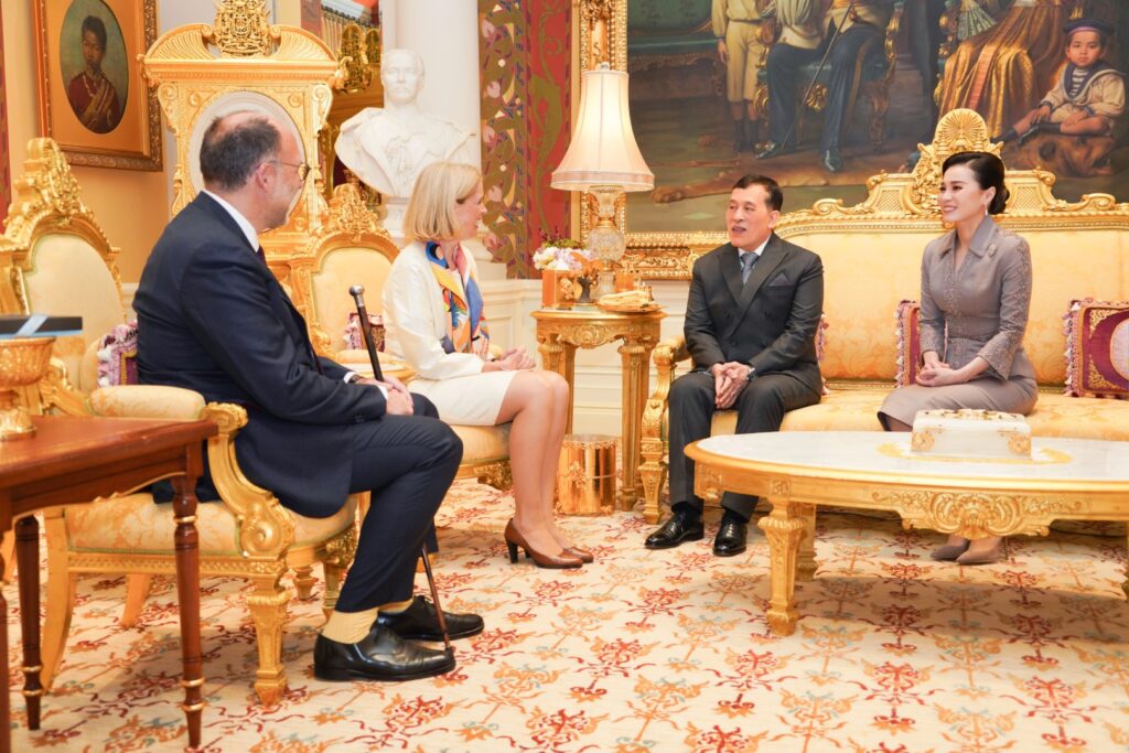 เอกอัครราชทูตราชอาณาจักรเบลเยียมประจำประเทศไทย เฝ้าทูลละอองธุลีพระบาท กราบบังคมทูลลา ในโอกาสที่จะพ้นจากหน้าที่