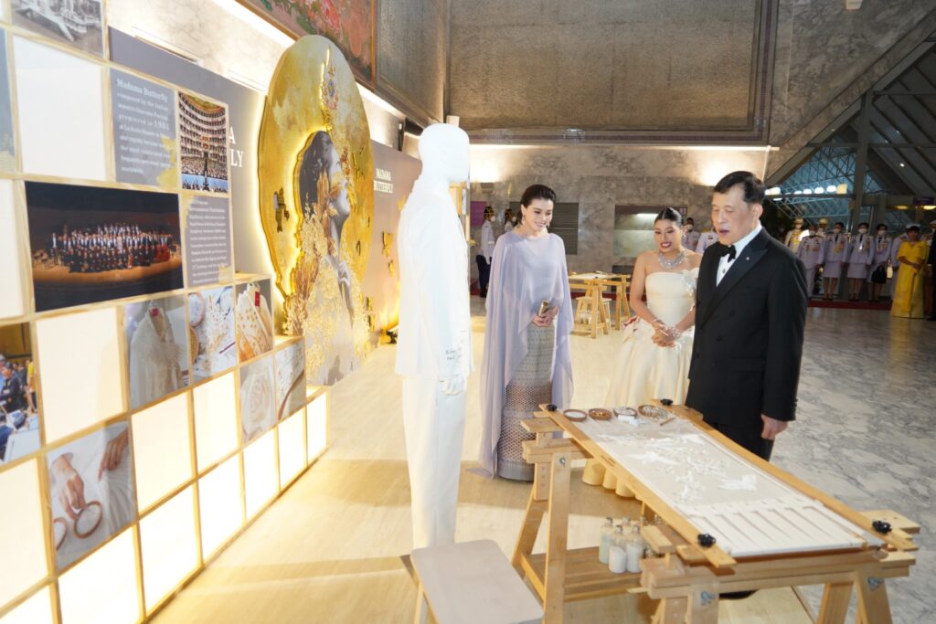 ทอดพระเนตรการแสดงอุปรากร “มาดามบัตเตอร์ฟลาย”
