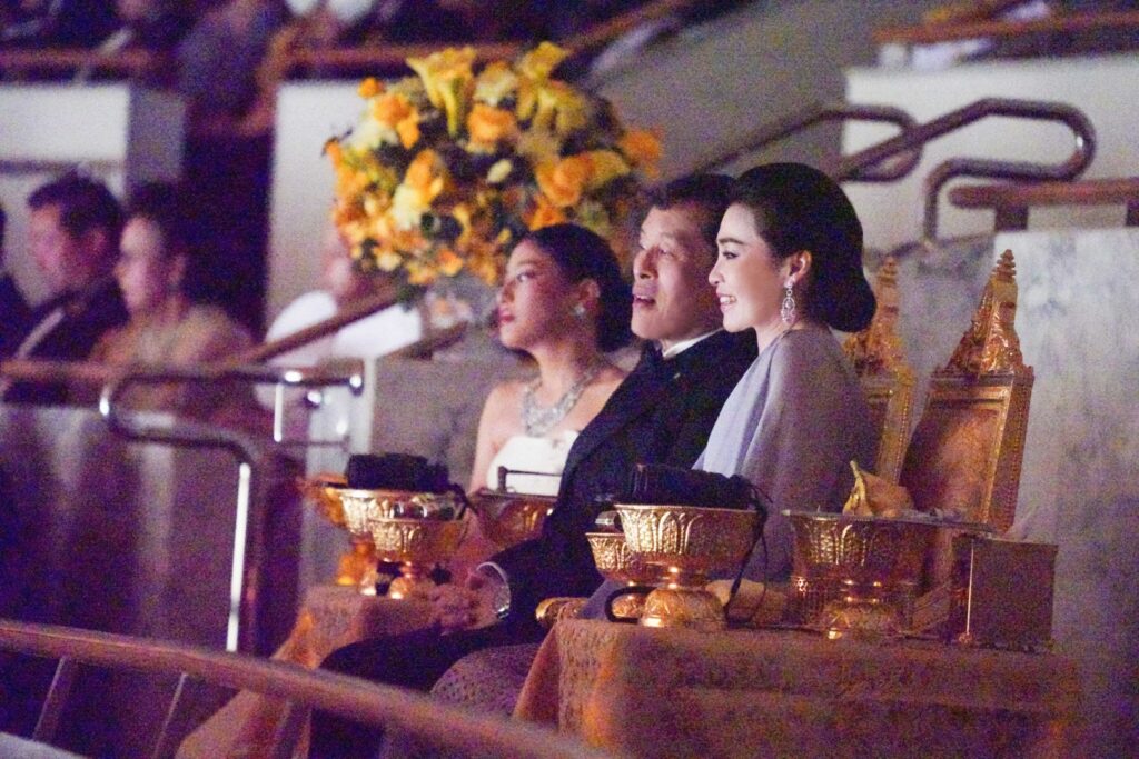 ทอดพระเนตรการแสดงอุปรากร “มาดามบัตเตอร์ฟลาย”