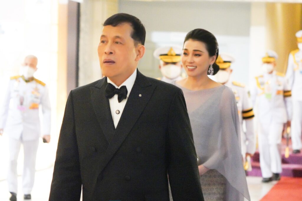 ทอดพระเนตรการแสดงอุปรากร “มาดามบัตเตอร์ฟลาย”