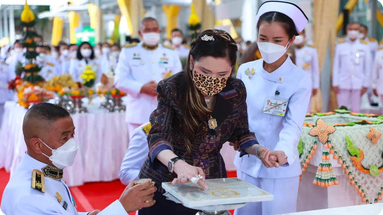 สมเด็จเจ้าฟ้าฯ กรมพระศรีสวางควัฒน ทรงวางศิลาฤกษ์อาคารศูนย์การเรียนรู้และวิจัยเฉลิมพระเกียรติ 60 ปี เจ้าฟ้าจุฬาภรณ์ ราชวิทยาลัยจุฬาภรณ์