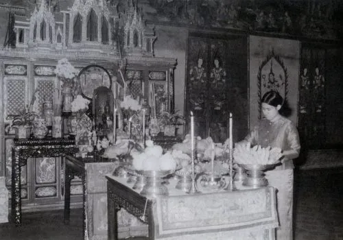 พระราชพิธีบวงสรวงพระสยามเทวาธิราช