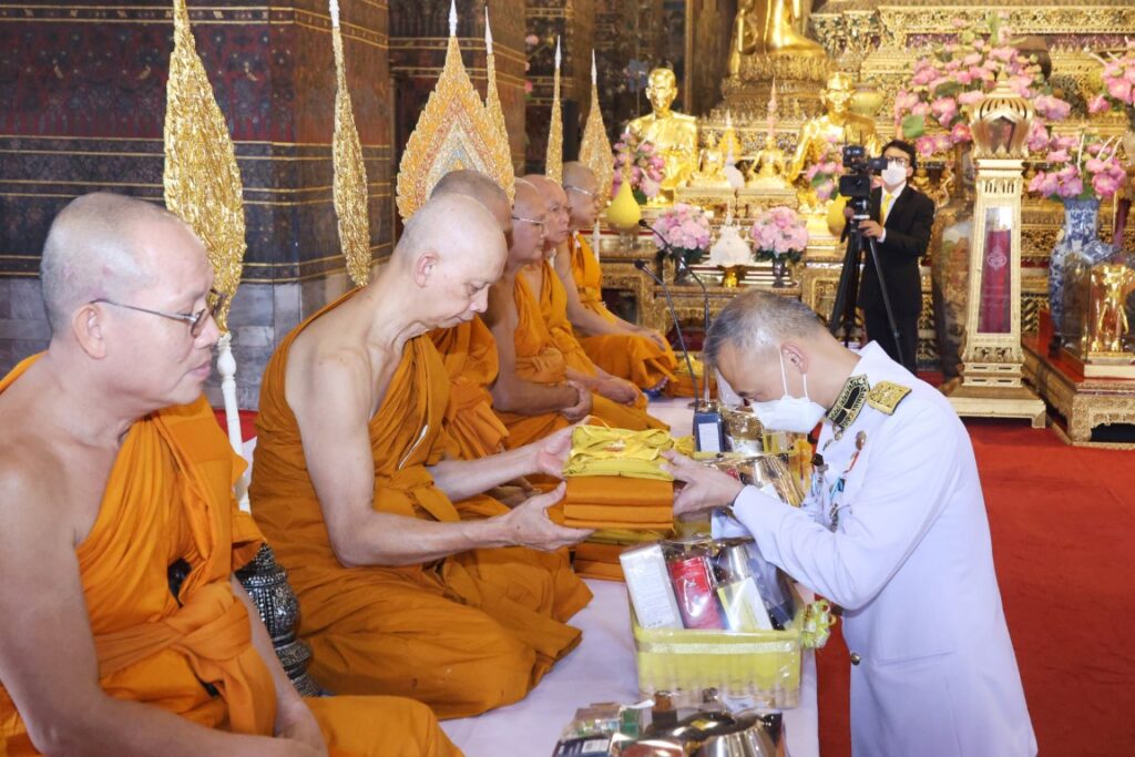 พระบาทสมเด็จพระเจ้าอยู่หัว ทรงพระกรุณาโปรดเกล้าโปรดกระหม่อมให้เชิญชุดหนังสือธรรมนาวา “วัง” ถวายคณะใหญ่หนธรรมยุต ณ วัดชูจิตธรรมมาราม อำเภอวังน้อย จังหวัดพระนครศรีอยุธยา และถวายแด่ เจ้าคณะใหญ่หนเหนือ ณ วัดพระเชตุพนวิมลมังคลารามราชวรมหาวิหาร เขตพระนคร กรุงเทพมหานคร