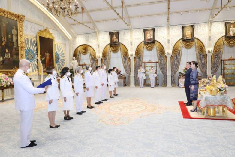 พระบาทสมเด็จพระเจ้าอยู่หัว และสมเด็จพระนางเจ้า ฯ พระบรมราชินี พระราชทานพระบรมราชวโรกาสให้ ผู้ทรงคุณวุฒิในทางศิลปวิทยาที่มีผลงานในสาขาต่าง ๆ เป็นที่ประจักษ์ เป็นประโยชน์ต่อประเทศชาติและประชาชนในวงกว้าง เฝ้าทูลละอองธุลีพระบาท รับพระราชทานเหรียญดุษฎีมาลา เข็มศิลปวิทยา ประจำปี 2566