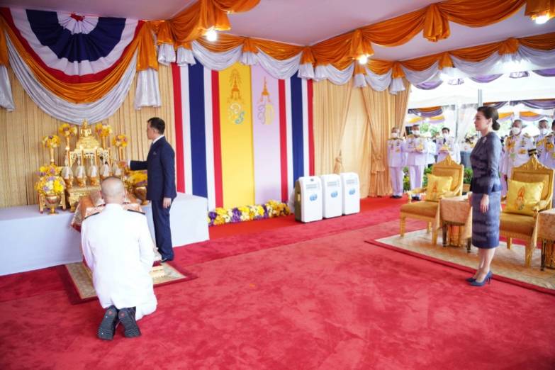 พระบาทสมเด็จพระเจ้าอยู่หัว และสมเด็จพระนางเจ้า ฯ พระบรมราชินี เสด็จพระราชดำเนินไปทรงประกอบพิธีวางศิลาฤกษ์ และทรงเปิดอาคารที่ทำการสำนักงานศาลยุติธรรม ณ อาคารที่ทำการสำนักงานศาลยุติธรรม เขตจตุจักร กรุงเทพมหานคร