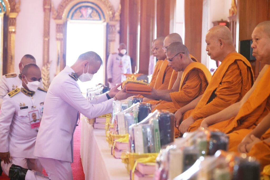 พระบาทสมเด็จพระเจ้าอยู่หัว ทรงพระกรุณาโปรดเกล้าโปรดกระหม่อมให้เชิญชุดหนังสือธรรมนาวา “วัง” ถวายคณะใหญ่หนธรรมยุต ณ วัดชูจิตธรรมมาราม อำเภอวังน้อย จังหวัดพระนครศรีอยุธยา และถวายแด่ เจ้าคณะใหญ่หนเหนือ ณ วัดพระเชตุพนวิมลมังคลารามราชวรมหาวิหาร เขตพระนคร กรุงเทพมหานคร