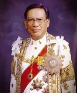 นายเชาวน์ ณศีลวันต์